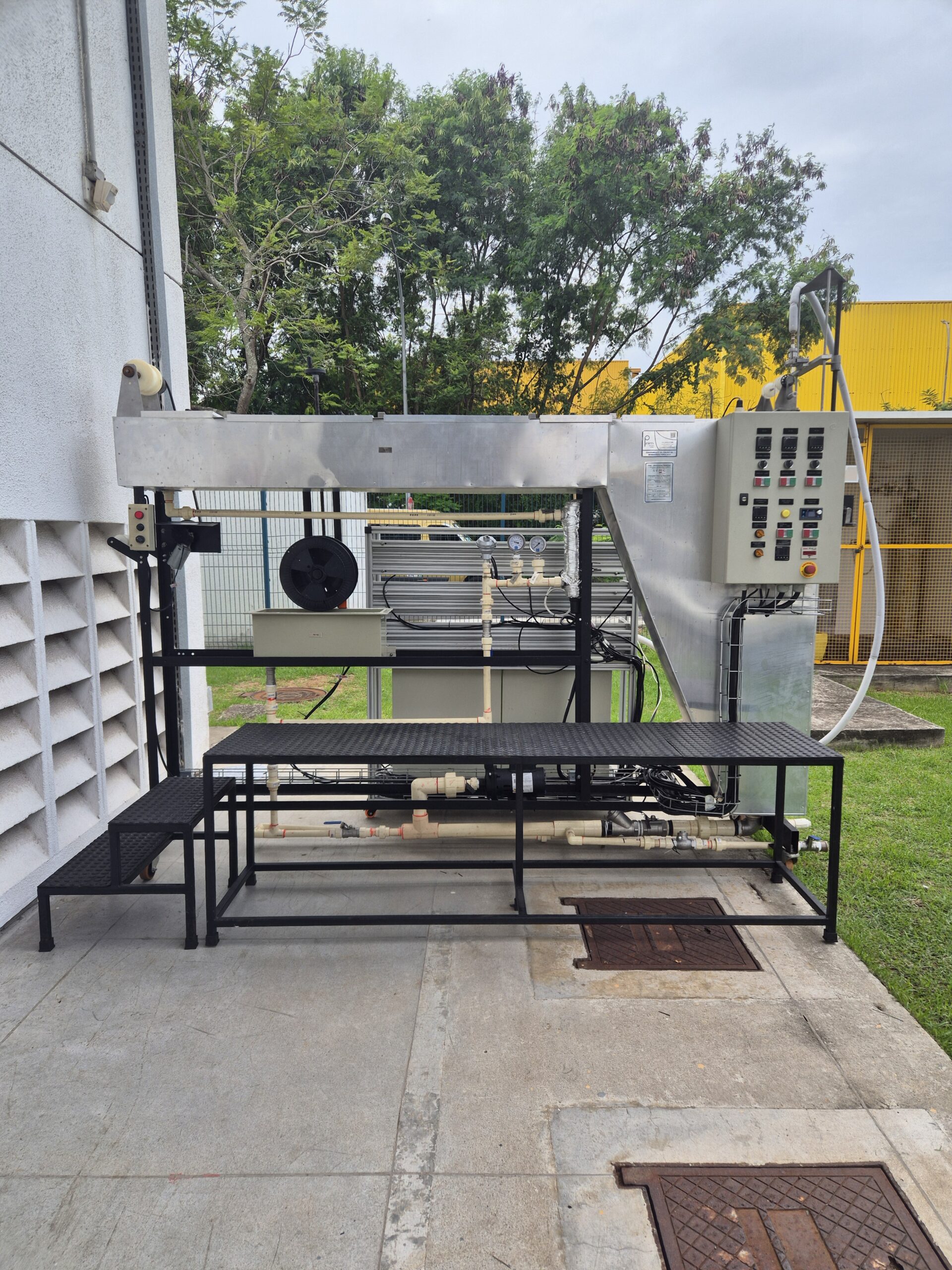 Equipamento de produção de membranas de fibras ocas